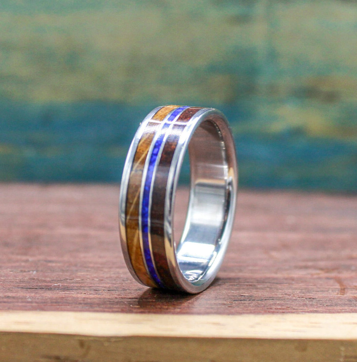 Titanium ring with lapis lazuli, koa wood and whiskey barrel wood. Wood ring. Lapis lazuli ring. Whiskey barrel ring. Koa wood ring. Men's wedding ring.