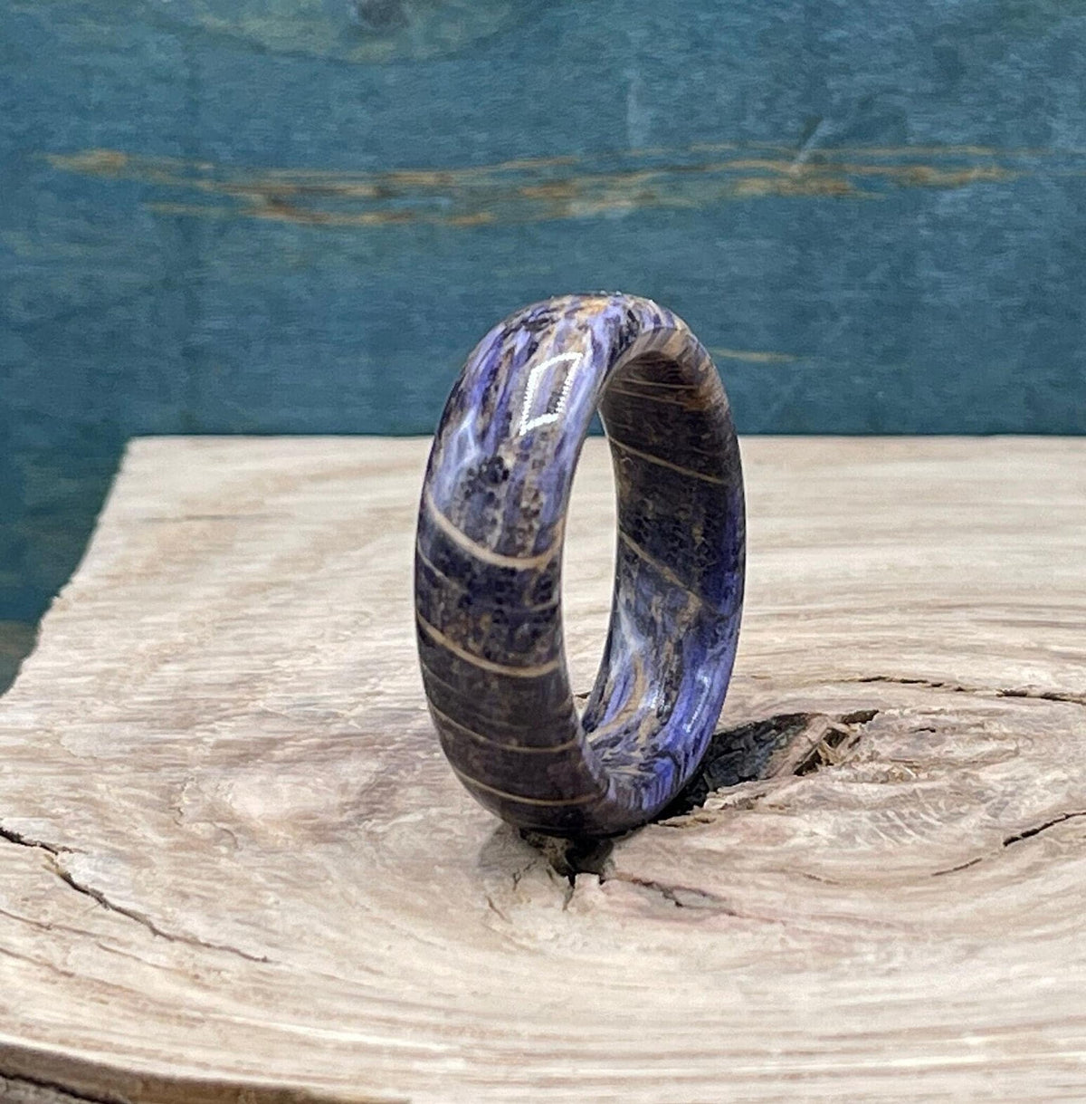 Men's oak wood ring, men's wedding band, wood wedding band, purple ring, purple wood ring, handmade jewelry