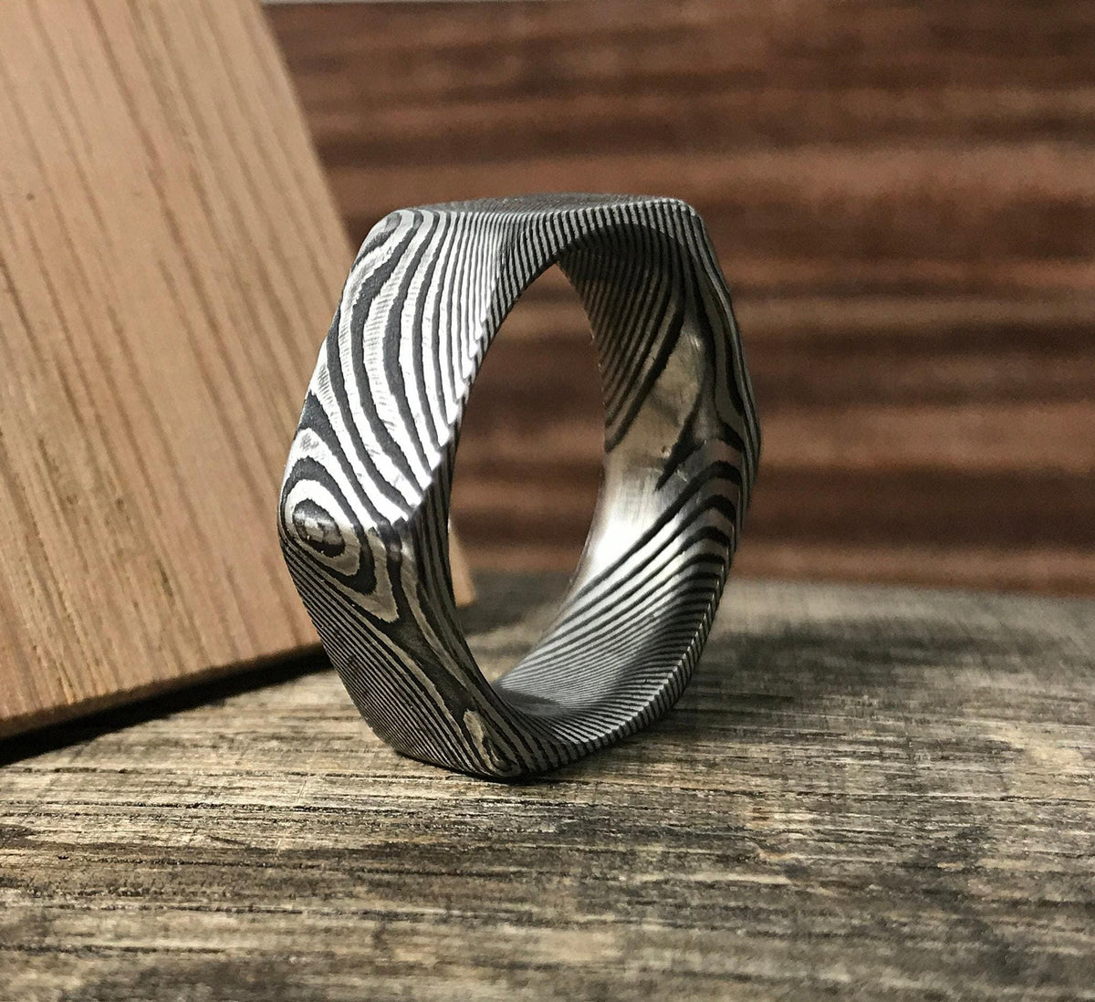 Damascus Steel Ring - Custom Made Hexagonal Wedding Band for Men