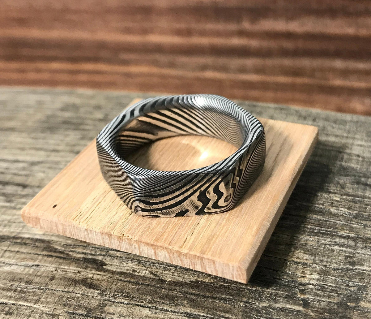 Damascus Steel Ring - Custom Made Hexagonal Wedding Band for Men