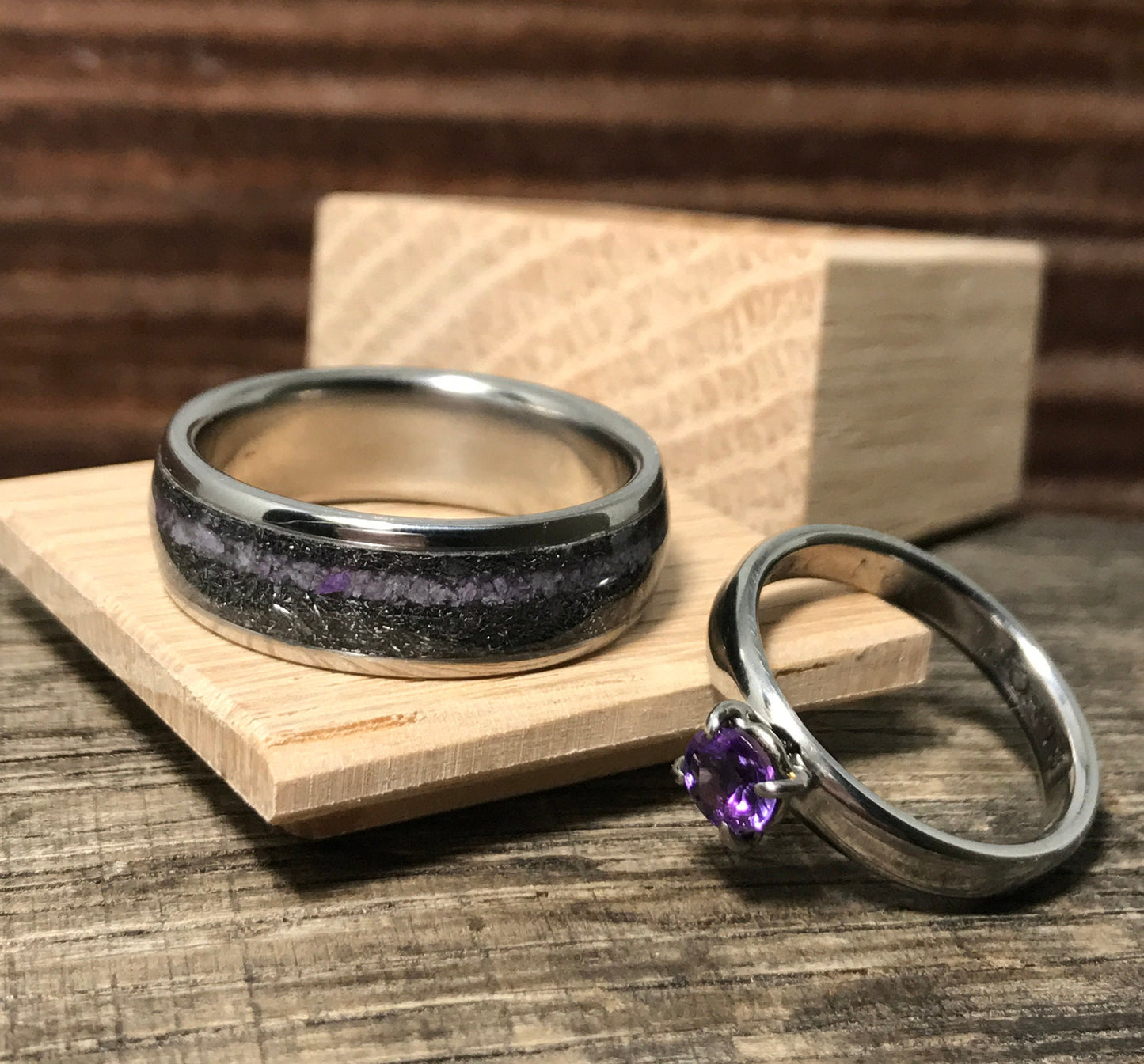 Wedding Band Set, Wedding Bands His and Hers, Meteorite Wedding Band Set, Mens ring, Womens Ring, Meteorite Ring, Amethyst Engagement Ring