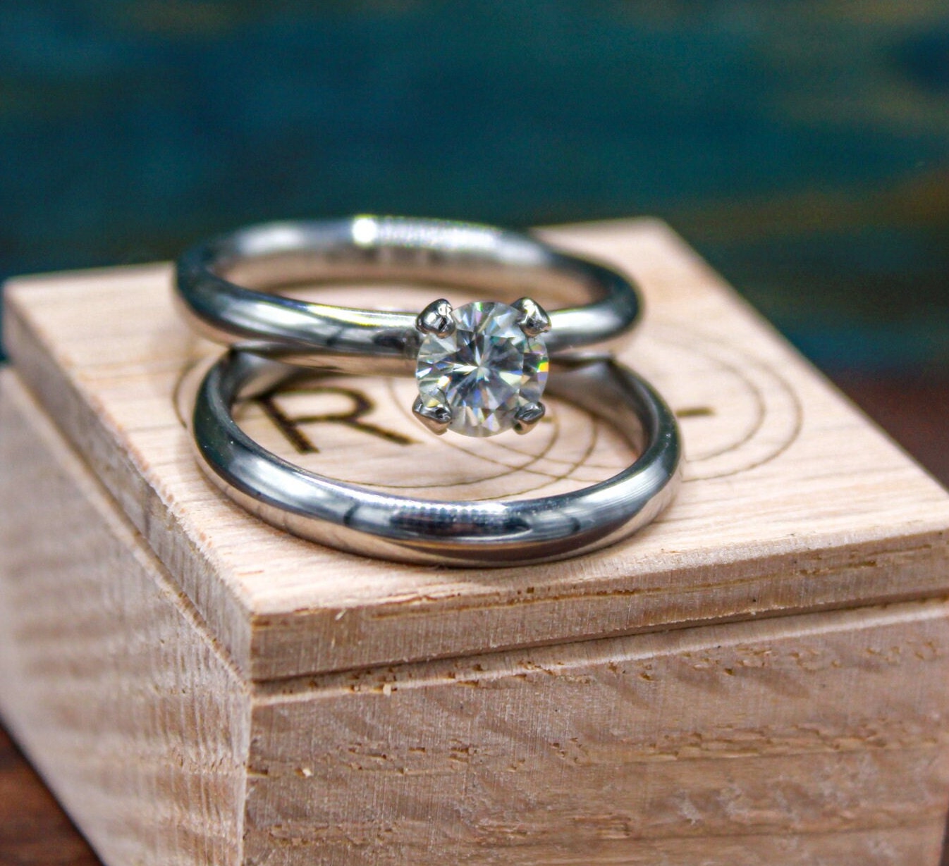 Moissanite Wedding Rings Set for Her - Elegant Size Inclusive Engagement Set for Women