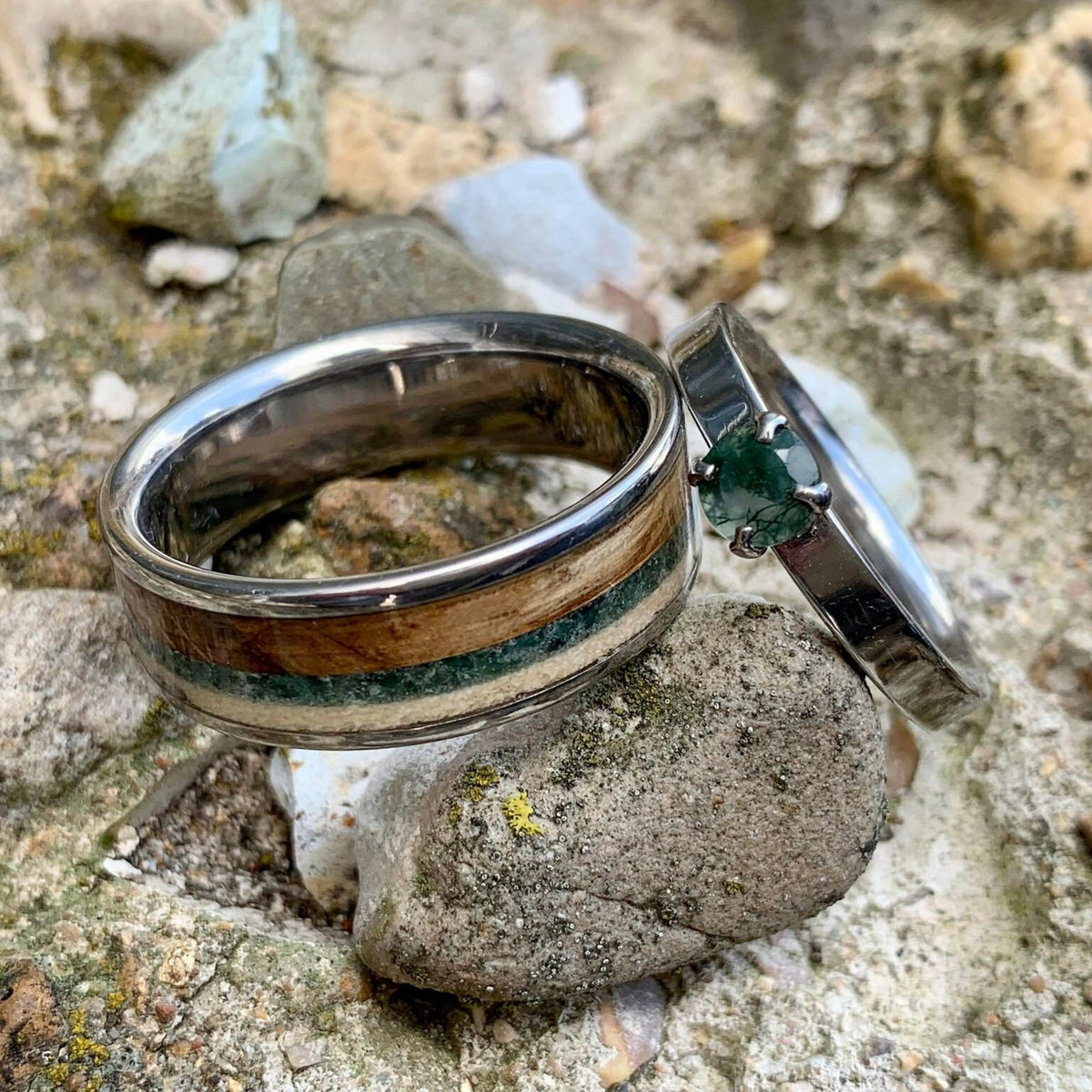 RobandLean's moss agate wedding band with English oak and deer antler accents, paired with a matching moss agate engagement ring.